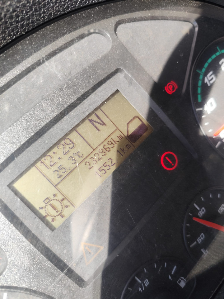 IVECO EUROCARGO 160-280 - 翻斗车, 起重车:图4 IVECO EUROCARGO 160-280 - 翻斗车, 起重车:图4