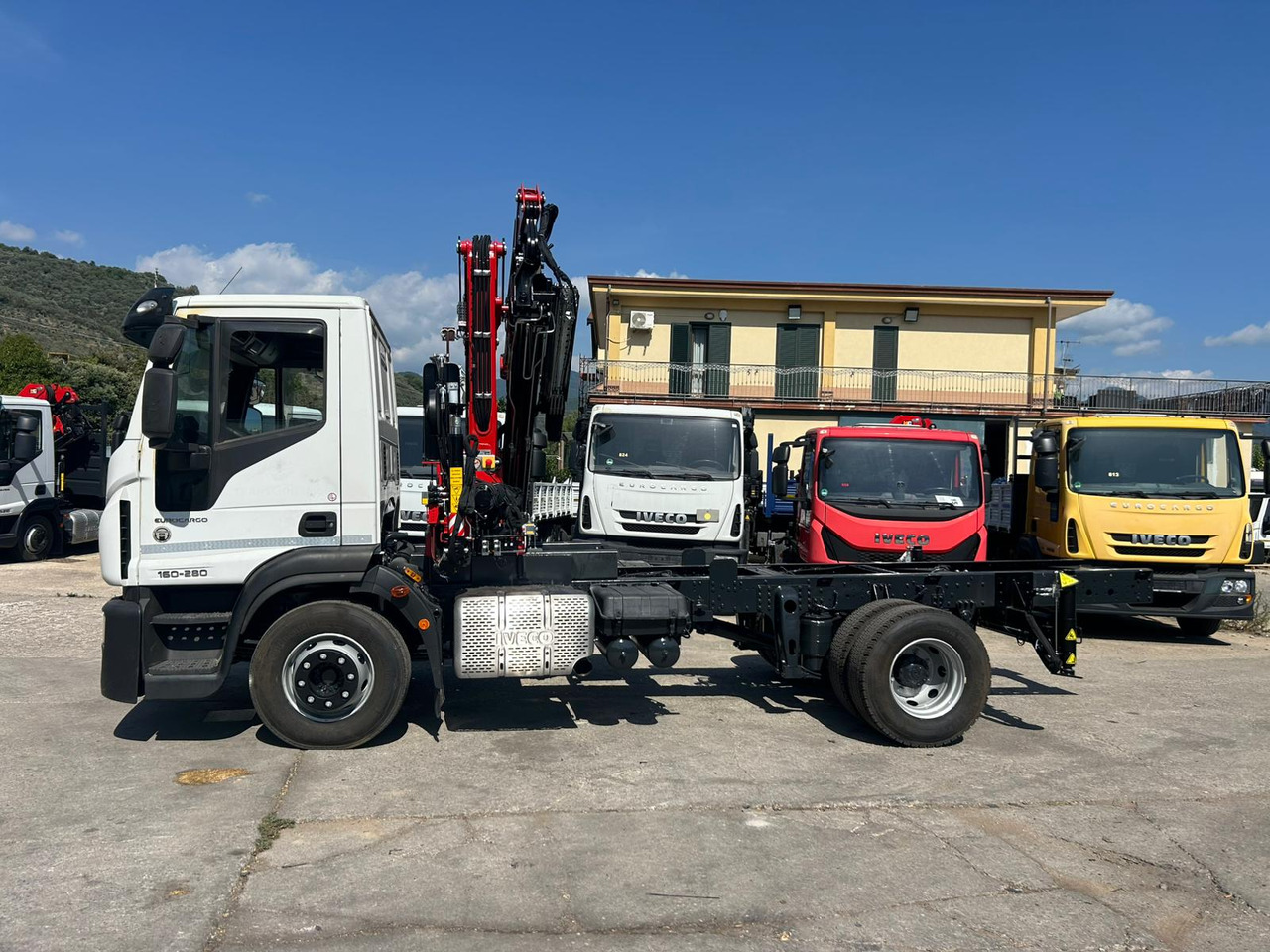 IVECO EUROCARGO 160-280 - 起重车, 起重车:图2 IVECO EUROCARGO 160-280 - 起重车, 起重车:图2