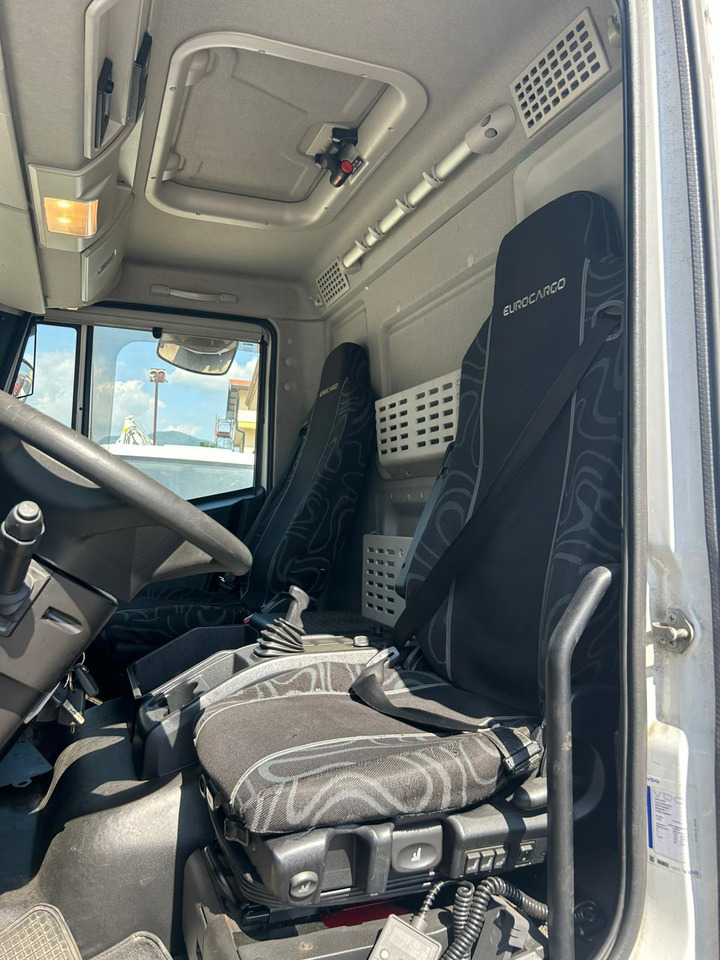 起重车 IVECO EUROCARGO 160-280：图26