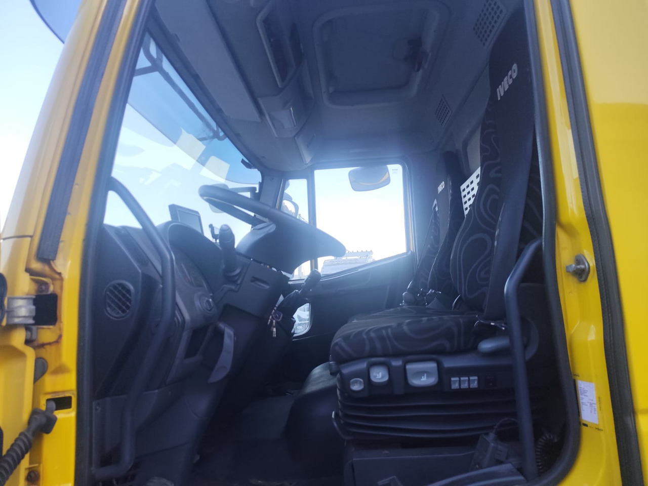 起重车 IVECO EUROCARGO 160E30：图50