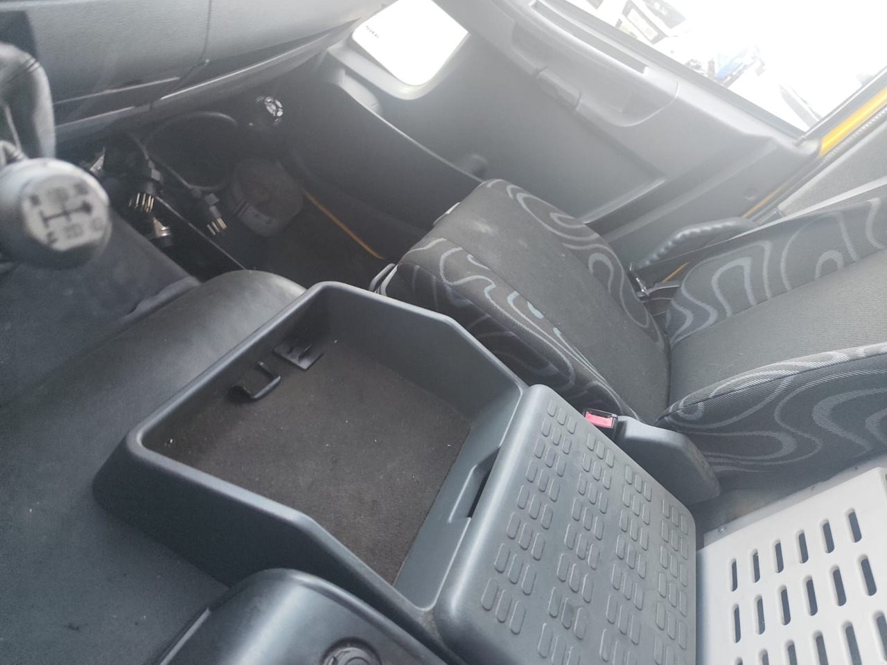 起重车 IVECO EUROCARGO 160E30：图43