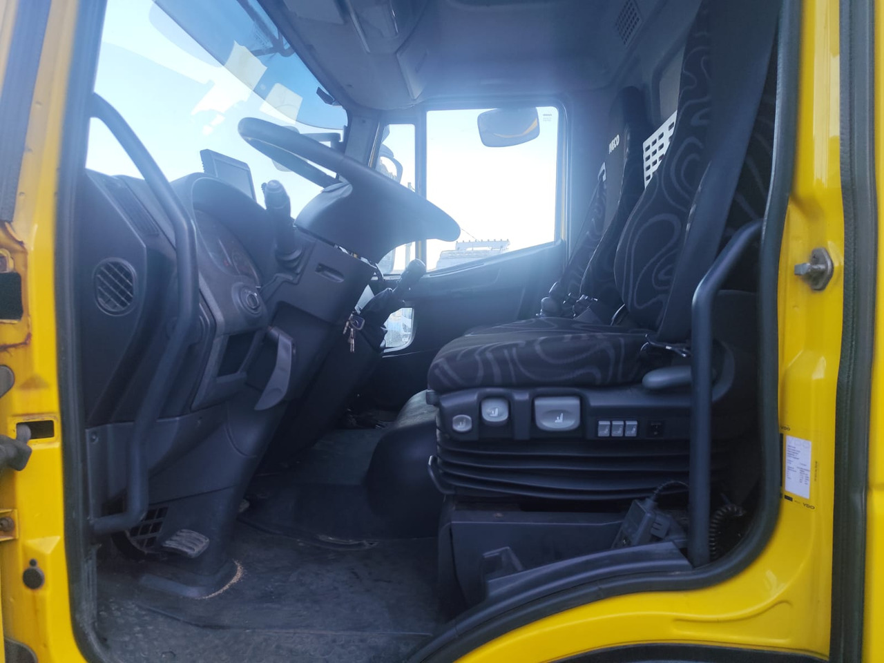 起重车 IVECO EUROCARGO 160E30：图42