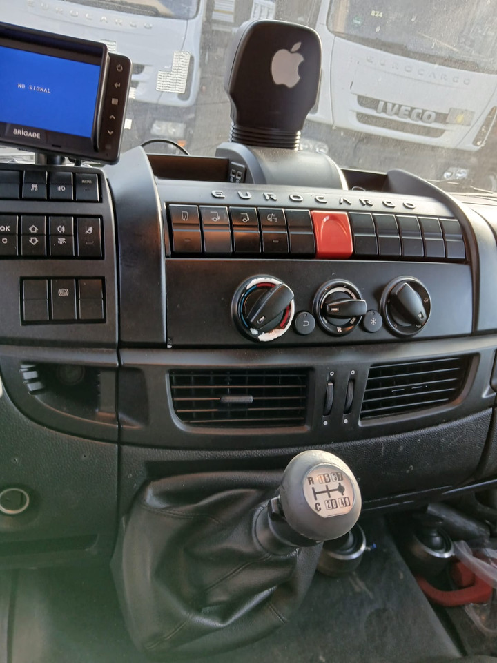 IVECO EUROCARGO 180-320 - 起重车:图5 IVECO EUROCARGO 180-320 - 起重车:图5