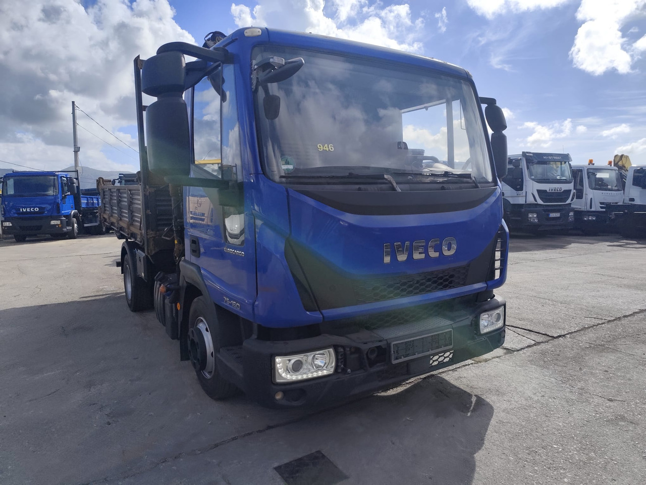 IVECO EUROCARGO 75-160 - 起重车:图2 IVECO EUROCARGO 75-160 - 起重车:图2