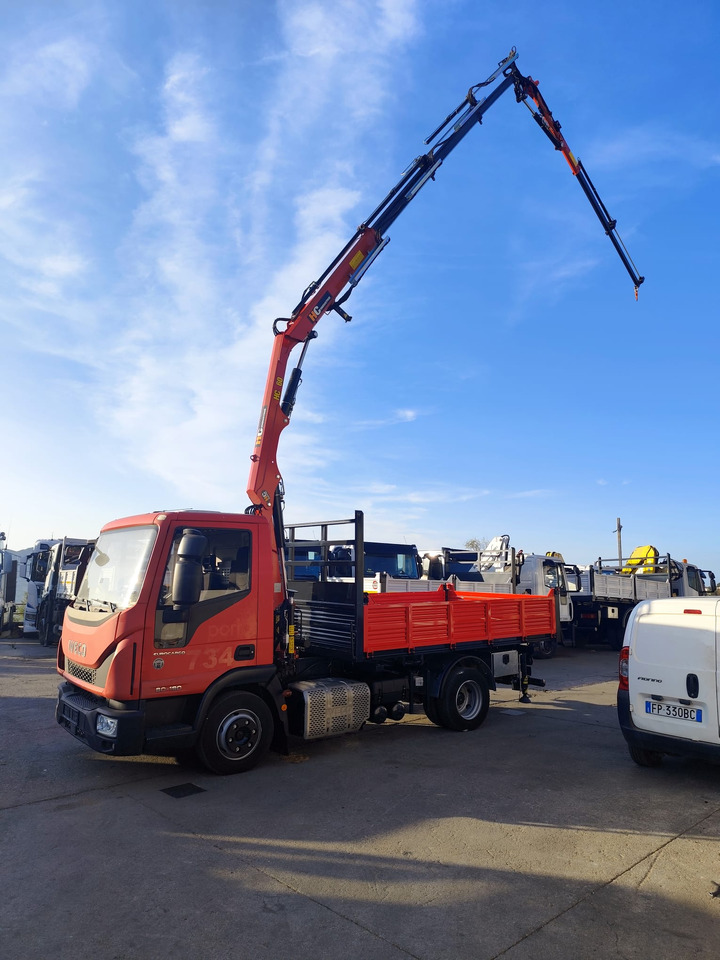 IVECO EUROCARGO 80-190 - 起重车:图4 IVECO EUROCARGO 80-190 - 起重车:图4