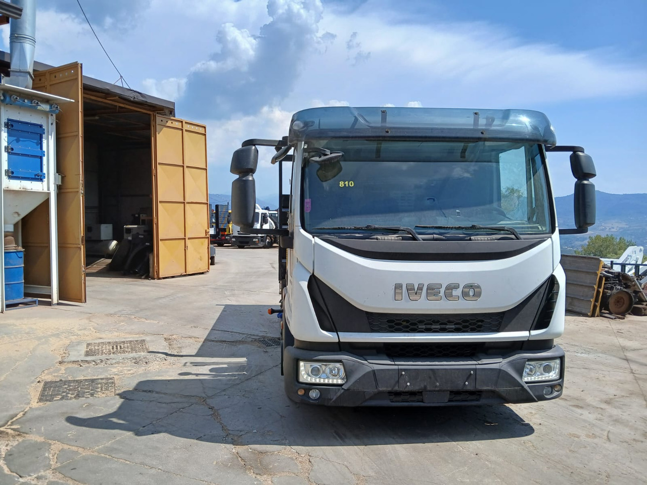 起重车, 翻斗车 IVECO EUROCARGO 80-210:图15 起重车, 翻斗车 IVECO EUROCARGO 80-210:图15