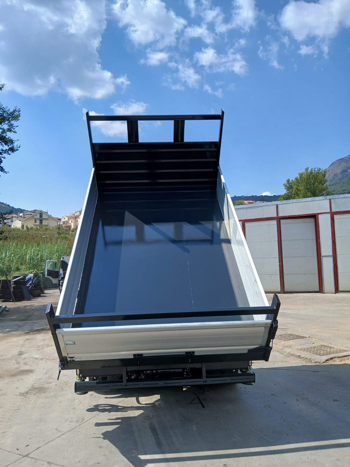 起重车, 翻斗车 IVECO EUROCARGO 80-210:图37 起重车, 翻斗车 IVECO EUROCARGO 80-210:图37