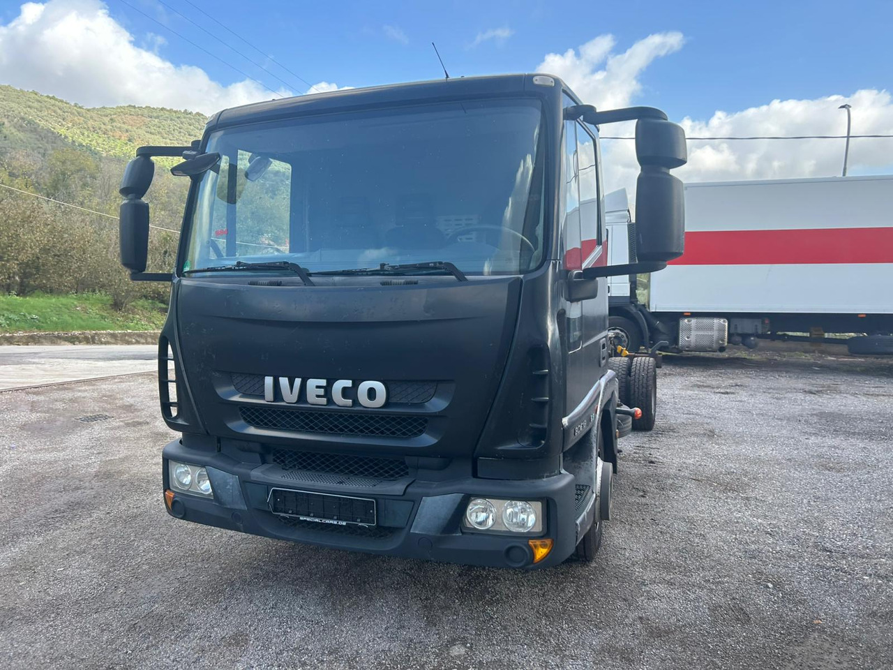 IVECO EUROCARGO 80E18 - 栏板式/ 平板卡车, 翻斗车:图2 IVECO EUROCARGO 80E18 - 栏板式/ 平板卡车, 翻斗车:图2