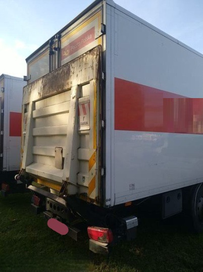 IVECO STRALIS AD 260S31 XP - 厢式卡车:图5 IVECO STRALIS AD 260S31 XP - 厢式卡车:图5