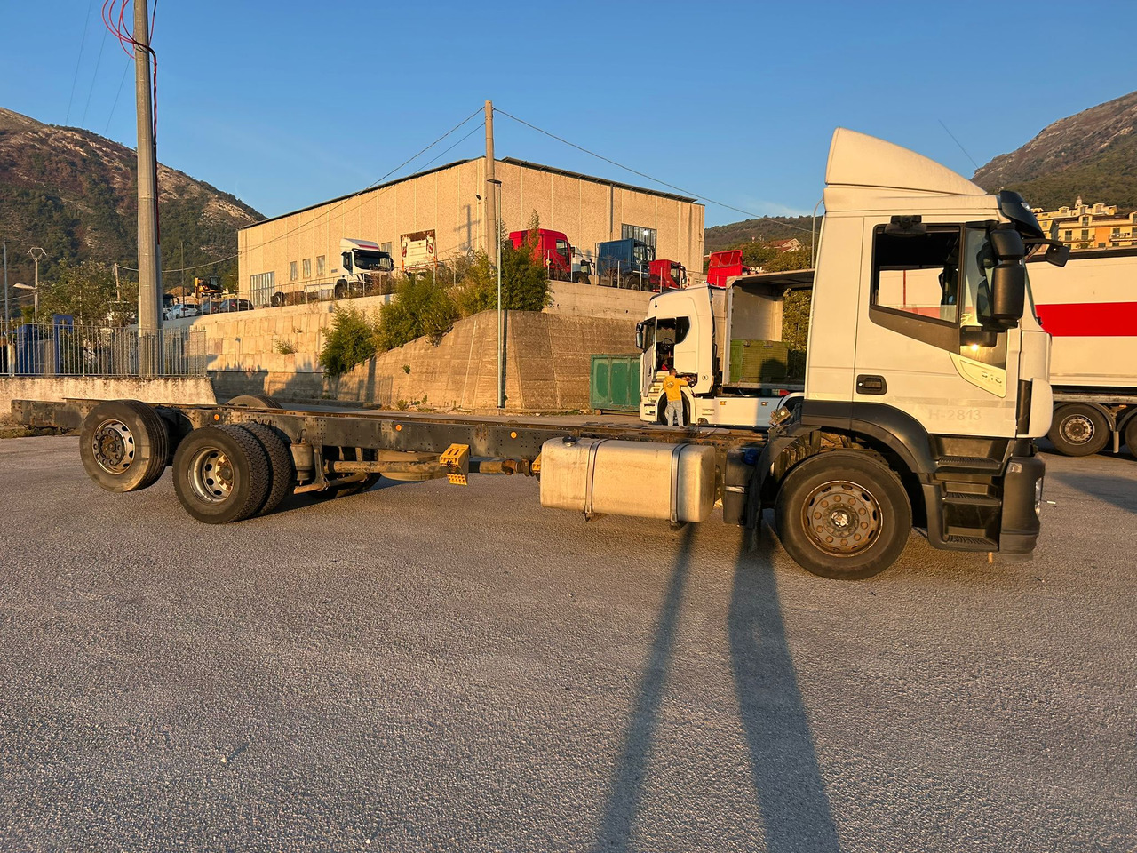 驾驶室底盘卡车 IVECO STRALIS AD 260S31 XP：图26