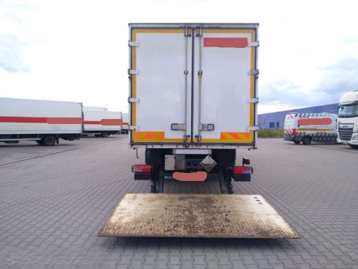 IVECO STRALIS AD 260S31 XP - 厢式卡车:图4 IVECO STRALIS AD 260S31 XP - 厢式卡车:图4