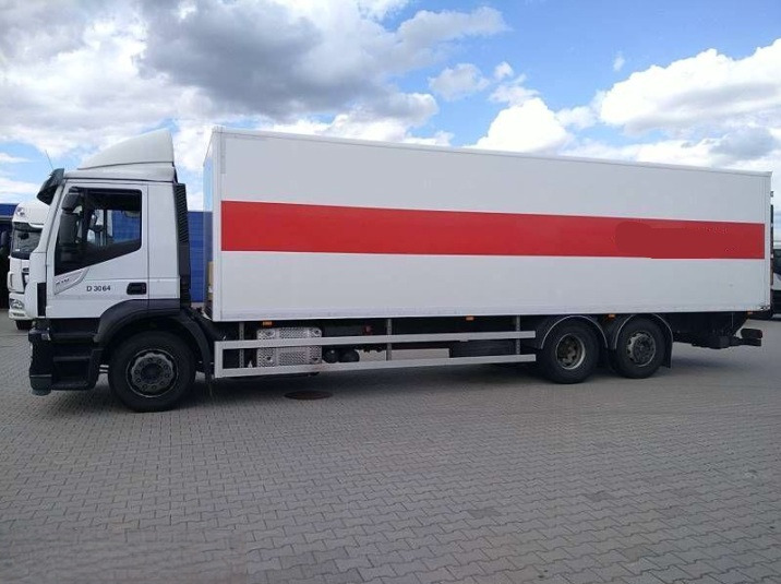 IVECO STRALIS AD 260S31 XP - 厢式卡车:图2 IVECO STRALIS AD 260S31 XP - 厢式卡车:图2