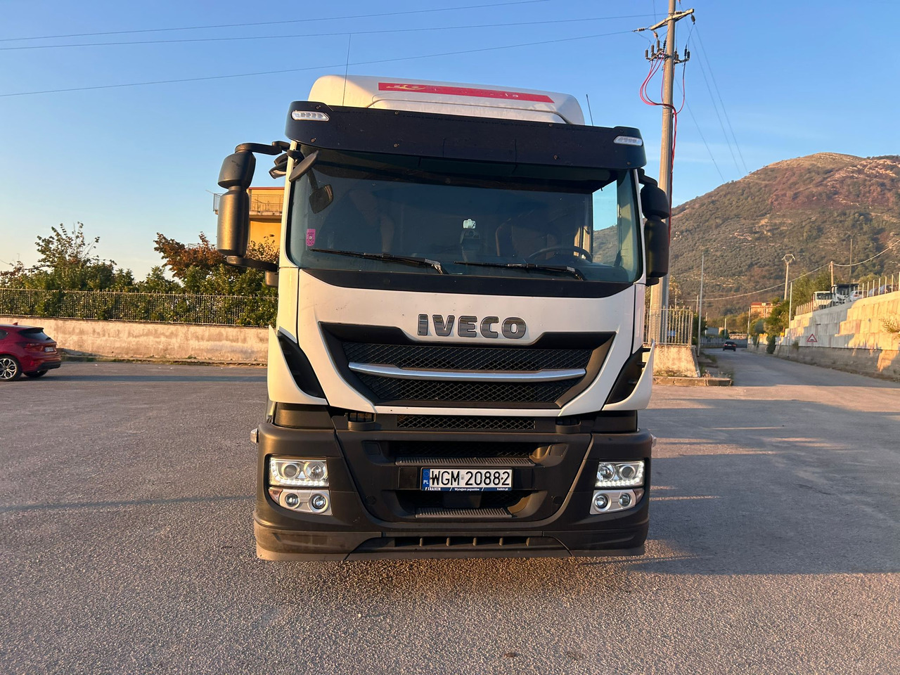 驾驶室底盘卡车 IVECO STRALIS AD 260S31 XP：图7