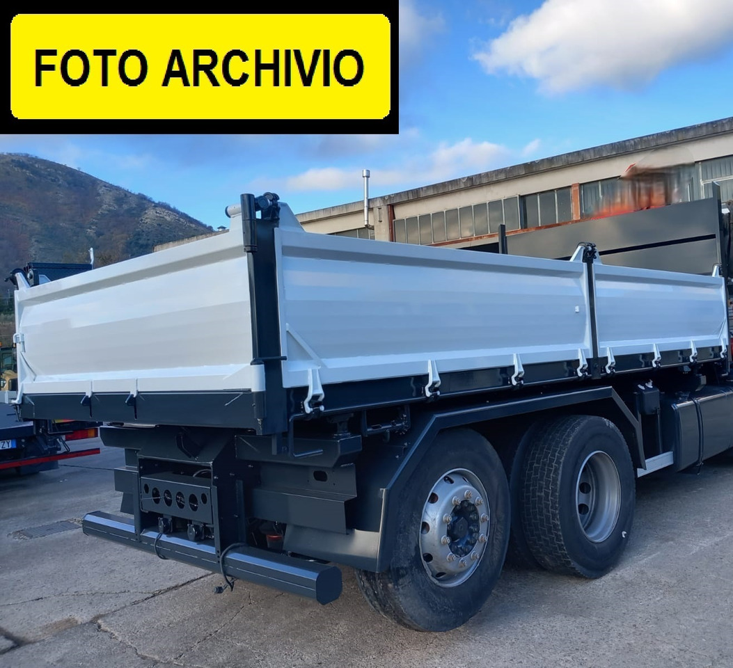 IVECO STRALIS AD 260S31 XP - 起重车:图2 IVECO STRALIS AD 260S31 XP - 起重车:图2