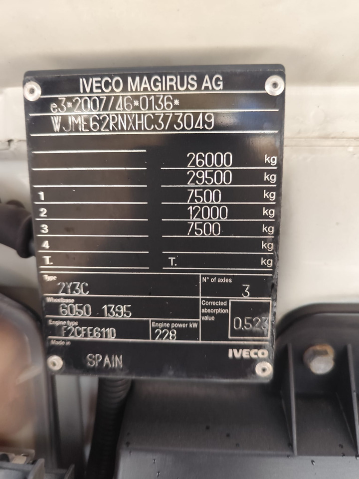 IVECO STRALIS AD 260S31 XP - 起重车:图5 IVECO STRALIS AD 260S31 XP - 起重车:图5