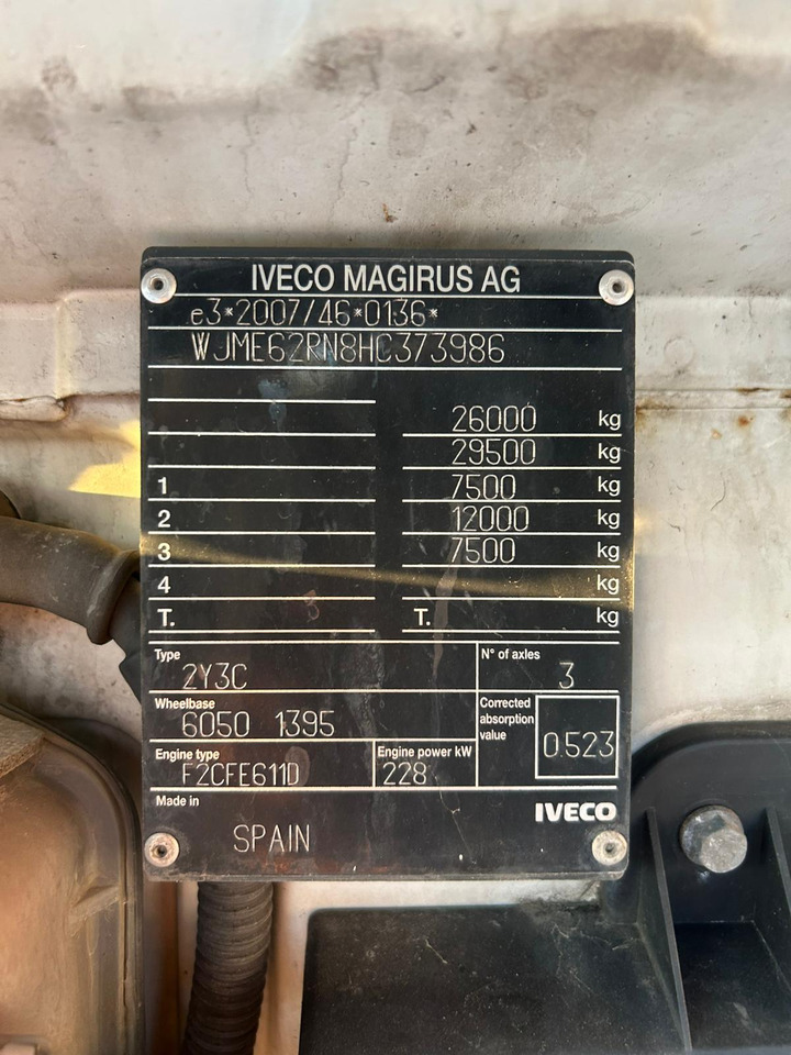 驾驶室底盘卡车 IVECO STRALIS AD 260S31 XP：图11