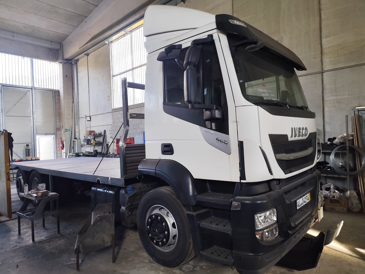 IVECO STRALIS AS 260S46 - 栏板式/ 平板卡车:图5 IVECO STRALIS AS 260S46 - 栏板式/ 平板卡车:图5