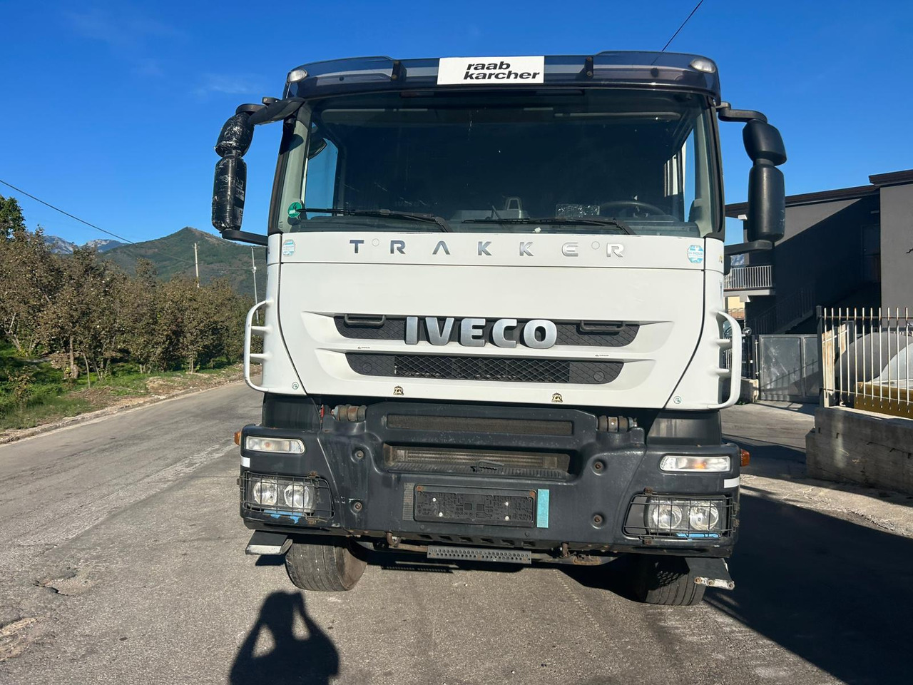 IVECO TRAKKER 260T36 - 栏板式/ 平板卡车:图3 IVECO TRAKKER 260T36 - 栏板式/ 平板卡车:图3