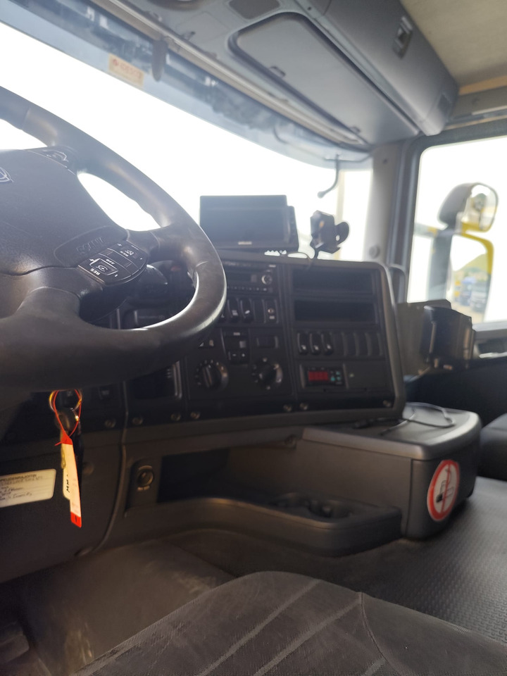 SCANIA G450 - 驾驶室底盘卡车:图4 SCANIA G450 - 驾驶室底盘卡车:图4