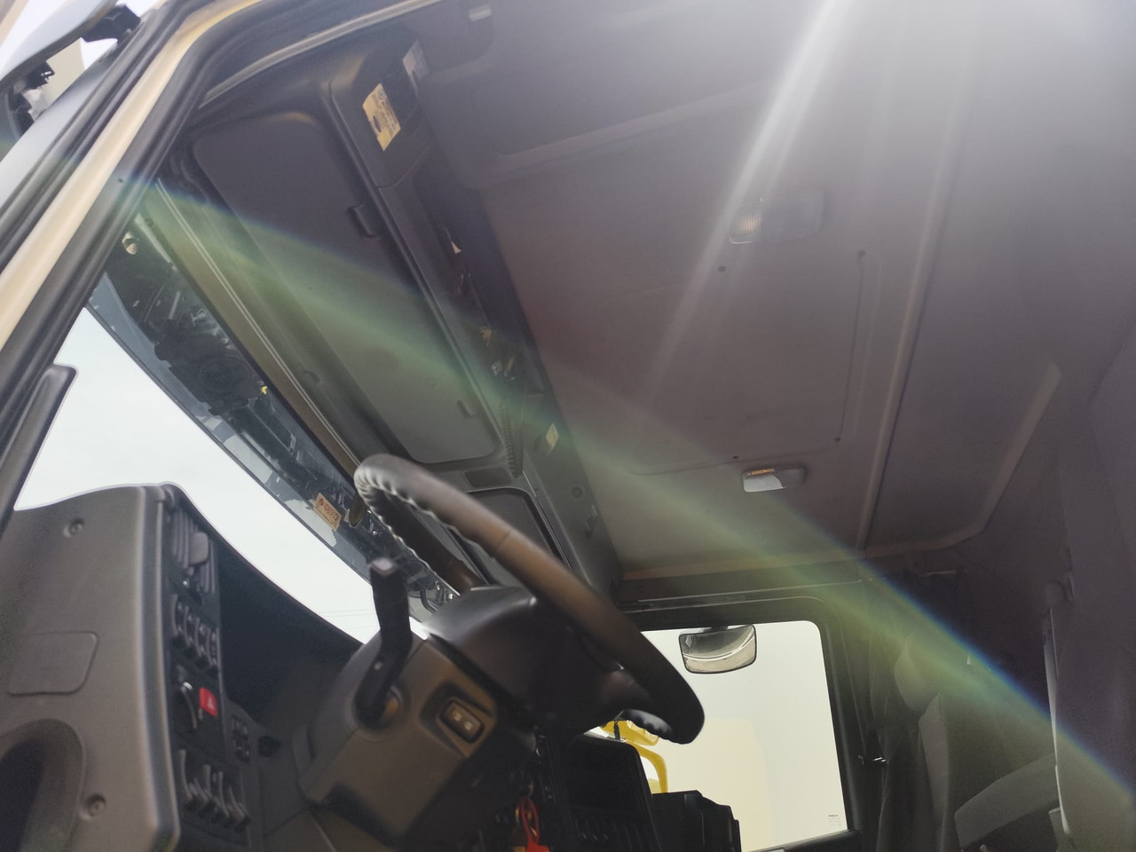 SCANIA G450 - 驾驶室底盘卡车:图2 SCANIA G450 - 驾驶室底盘卡车:图2