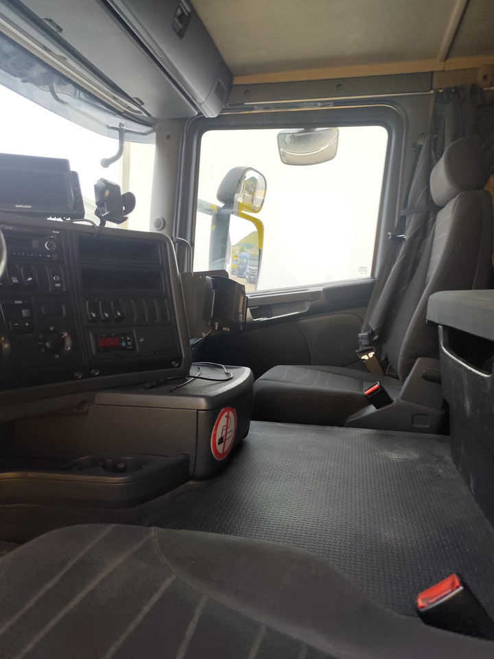 SCANIA G450 - 驾驶室底盘卡车:图3 SCANIA G450 - 驾驶室底盘卡车:图3