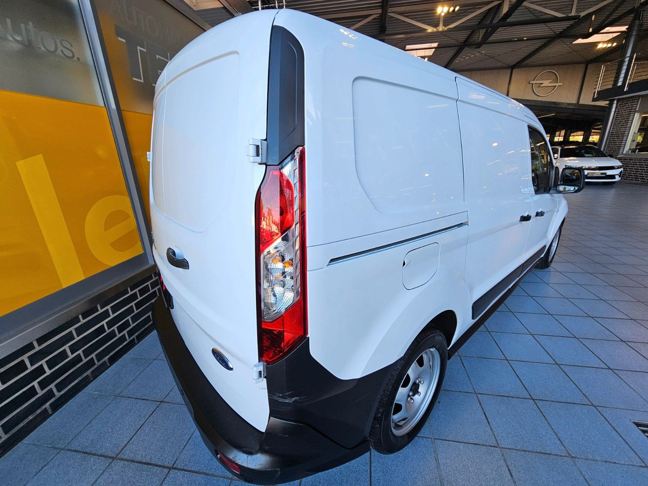 Ford Transit Connect Kasten lang - 汽车:图5 Ford Transit Connect Kasten lang - 汽车:图5