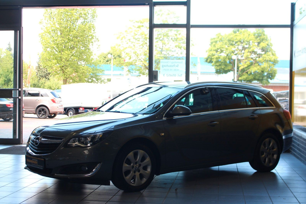 Opel Insignia A ST 2.0 Innovation Navi Kamera BiXenon - 汽车:图4 Opel Insignia A ST 2.0 Innovation Navi Kamera BiXenon - 汽车:图4