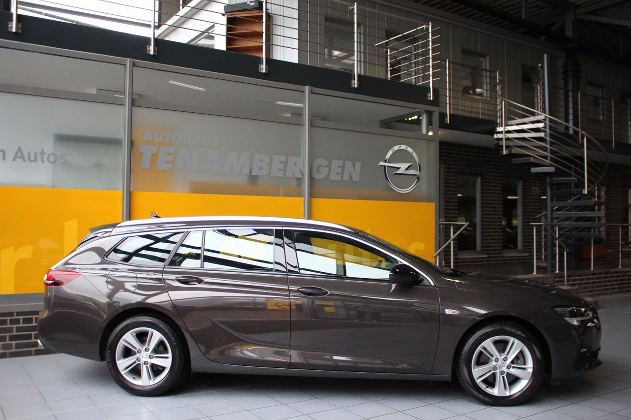 Opel Insignia B Navi SHZ Elegance IntelliLux LED - 汽车:图3 Opel Insignia B Navi SHZ Elegance IntelliLux LED - 汽车:图3