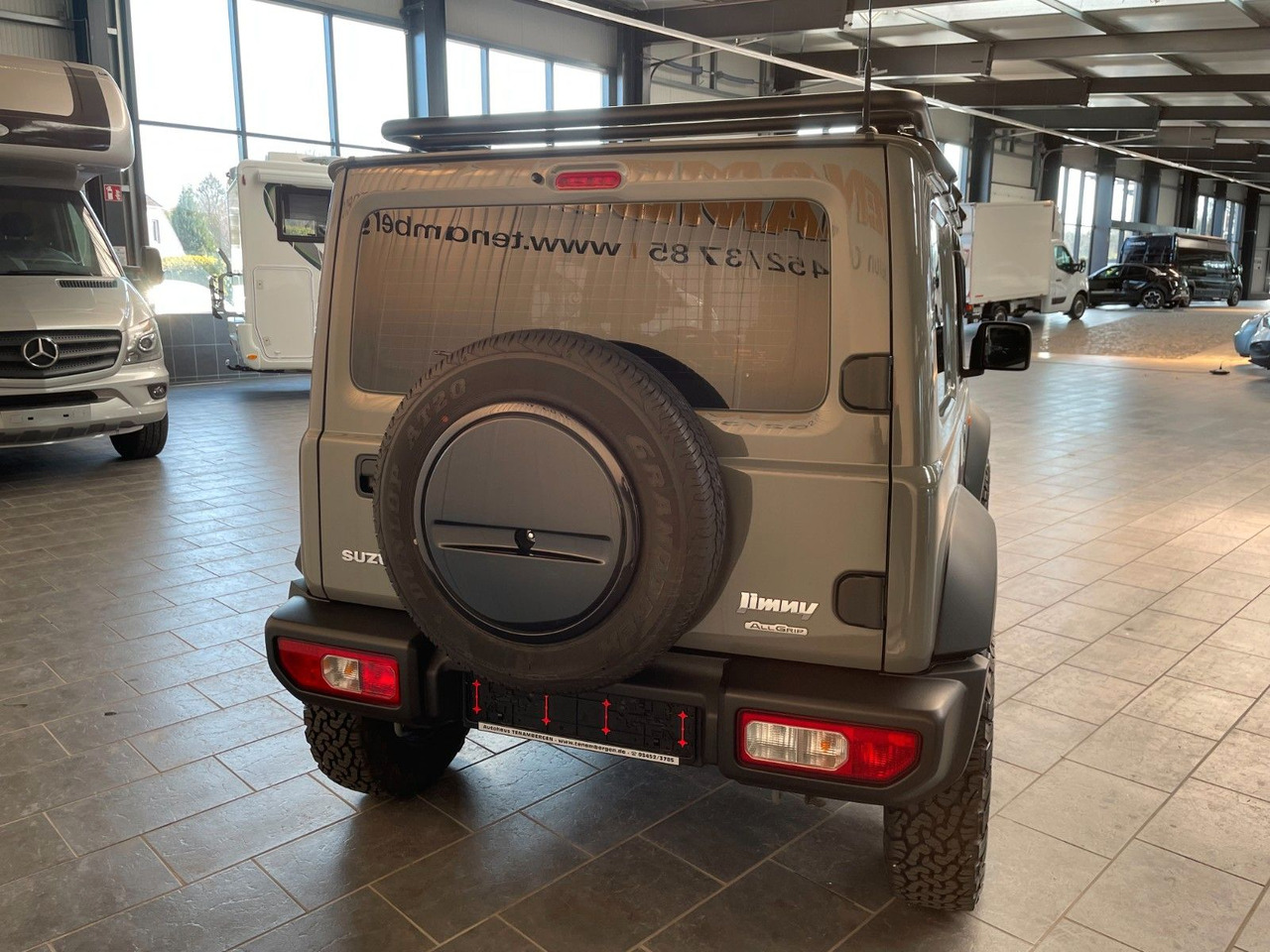 Suzuki Jimny Comfort AllGrip NFZ Dachgepäckträger - 越野车:图4 Suzuki Jimny Comfort AllGrip NFZ Dachgepäckträger - 越野车:图4