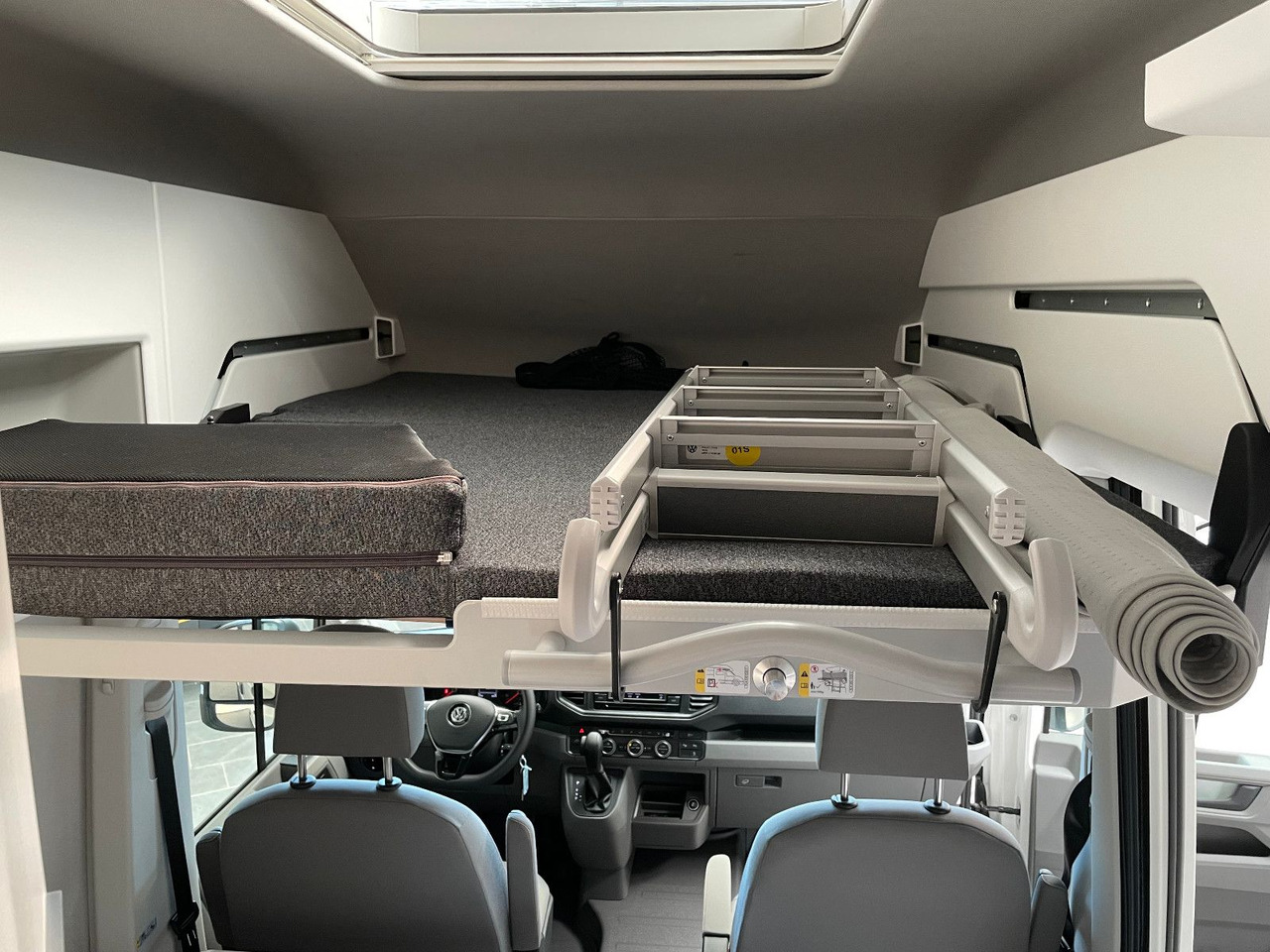 Volkswagen Crafter Grand California D-Heizung Kamera ACC - 露营车:图5 Volkswagen Crafter Grand California D-Heizung Kamera ACC - 露营车:图5