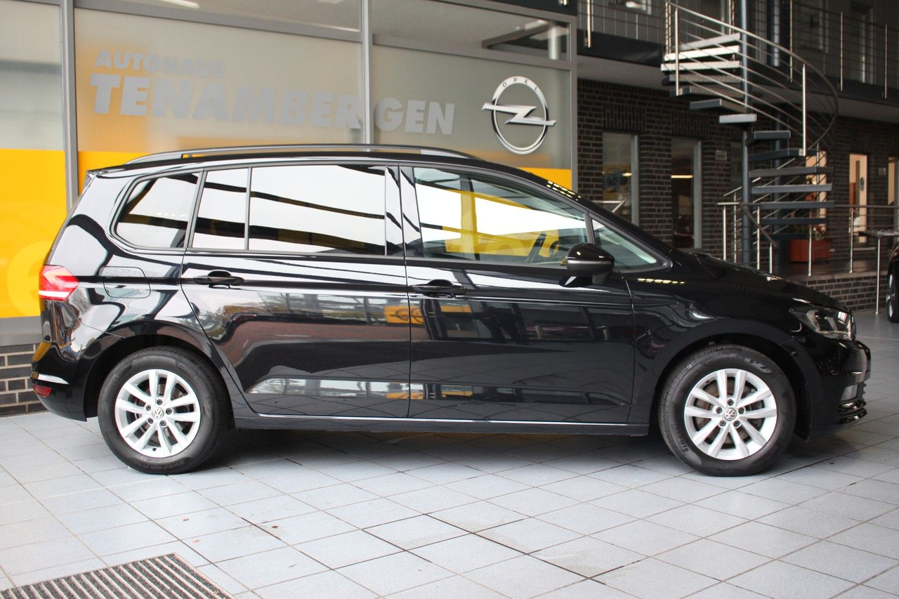 Volkswagen Touran Comfortline BMT S/S Navi Kamera ACC - 小型客车:图3 Volkswagen Touran Comfortline BMT S/S Navi Kamera ACC - 小型客车:图3