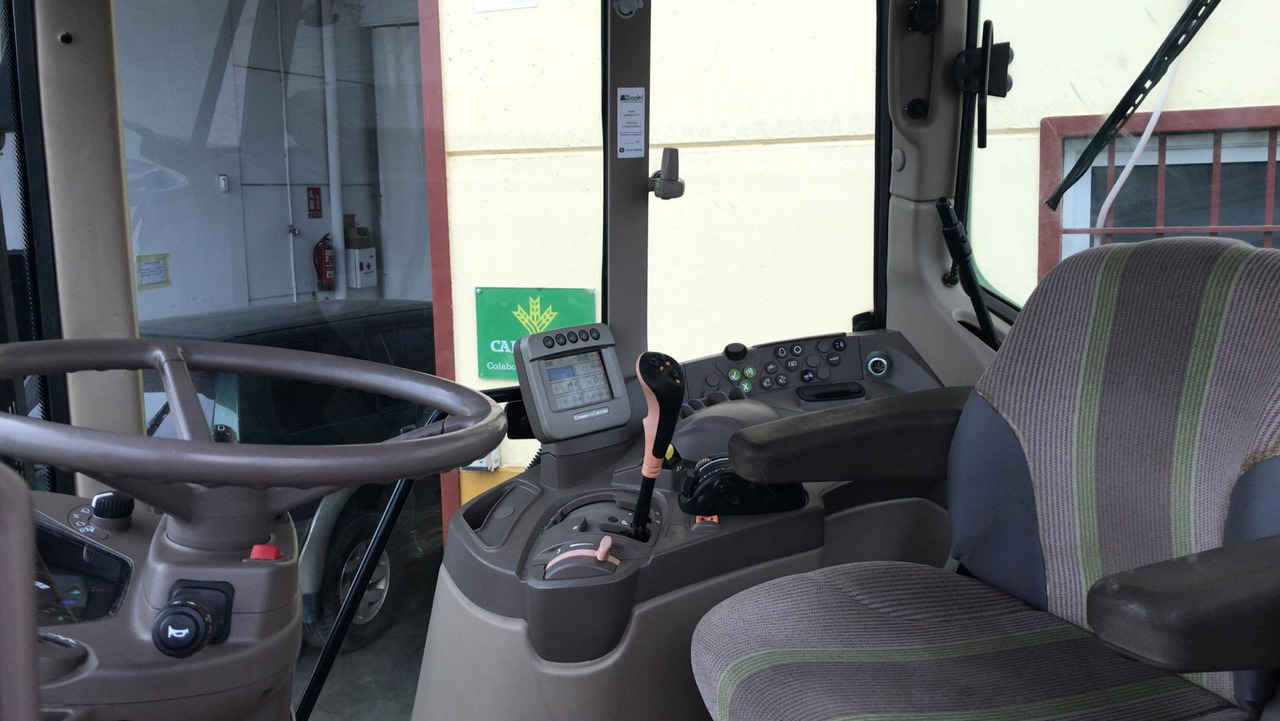 John Deere 7530 Premium 租赁 John Deere 7530 Premium:图8 John Deere 7530 Premium 租赁 John Deere 7530 Premium:图8