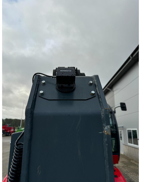 伸缩臂叉装车 MAGNI 6.30 RTH:图9 伸缩臂叉装车 MAGNI 6.30 RTH:图9