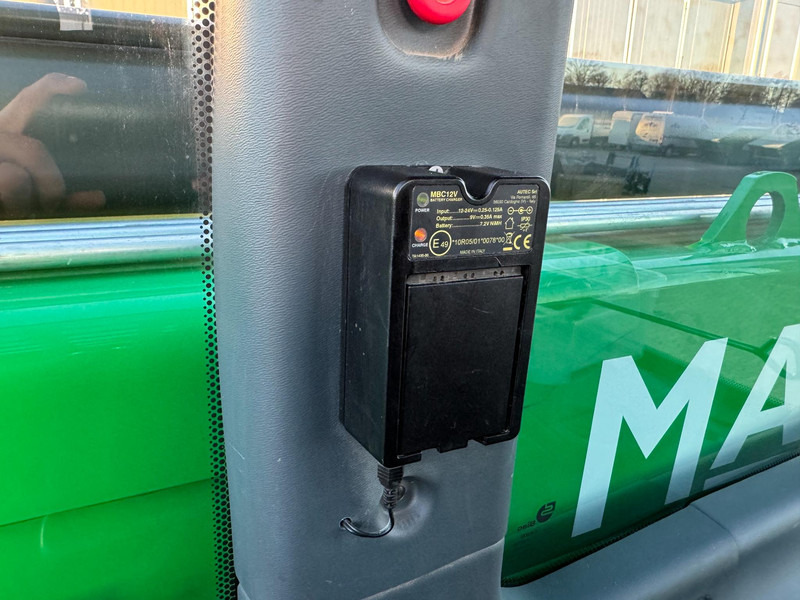 MAGNI RTH 7.26 Magni RTH 7.26 租赁 MAGNI RTH 7.26 Magni RTH 7.26:图19 MAGNI RTH 7.26 Magni RTH 7.26 租赁 MAGNI RTH 7.26 Magni RTH 7.26:图19