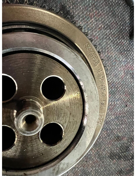 Scania R580 - 发动机及其零件:图4 Scania R580 - 发动机及其零件:图4