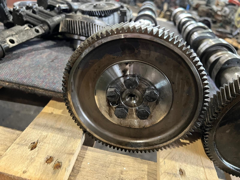 Scania RH - 凸轮轴:图2 Scania RH - 凸轮轴:图2