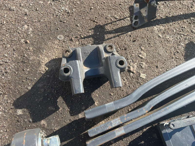 Volvo FH4 - 钢悬架:图4 Volvo FH4 - 钢悬架:图4