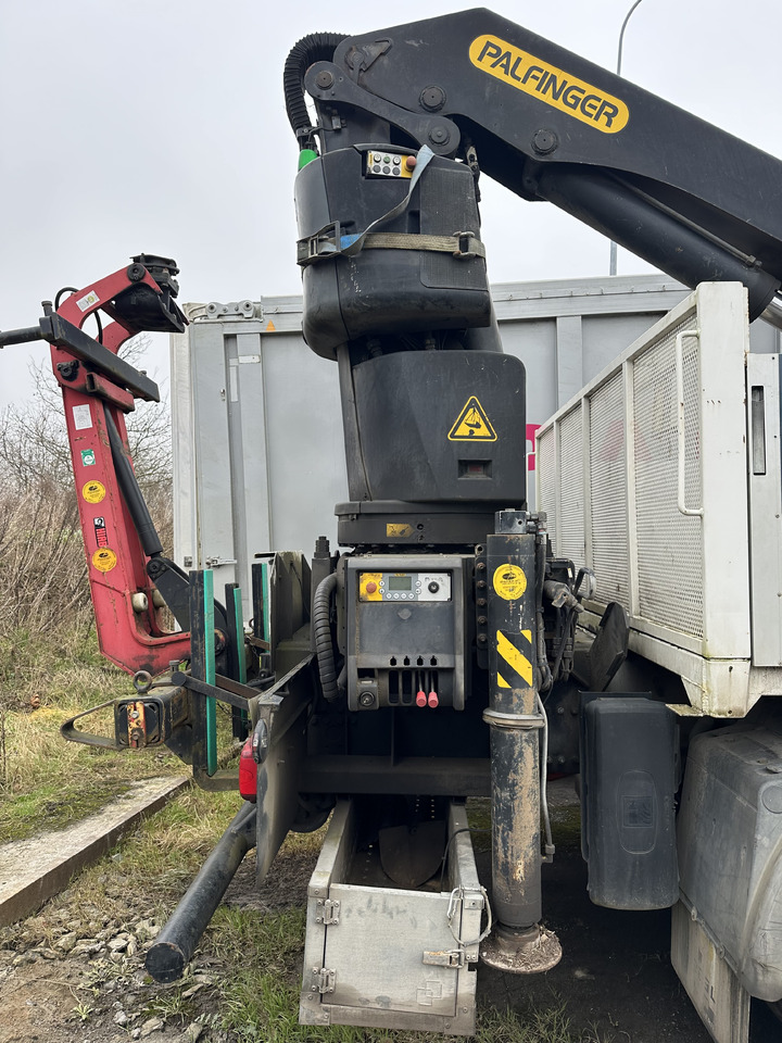 MAN TGS - 栏板式/ 平板卡车:图1 MAN TGS - 栏板式/ 平板卡车:图1