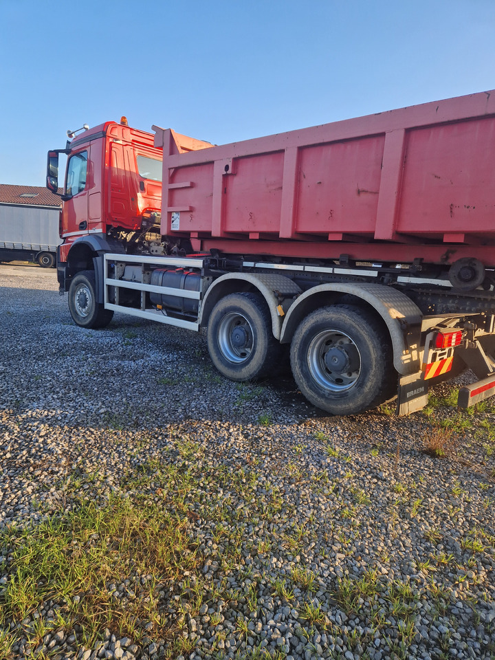 MERCEDES-BENZ Aroc - 集装箱运输车/ 可拆卸车身的卡车:图4 MERCEDES-BENZ Aroc - 集装箱运输车/ 可拆卸车身的卡车:图4