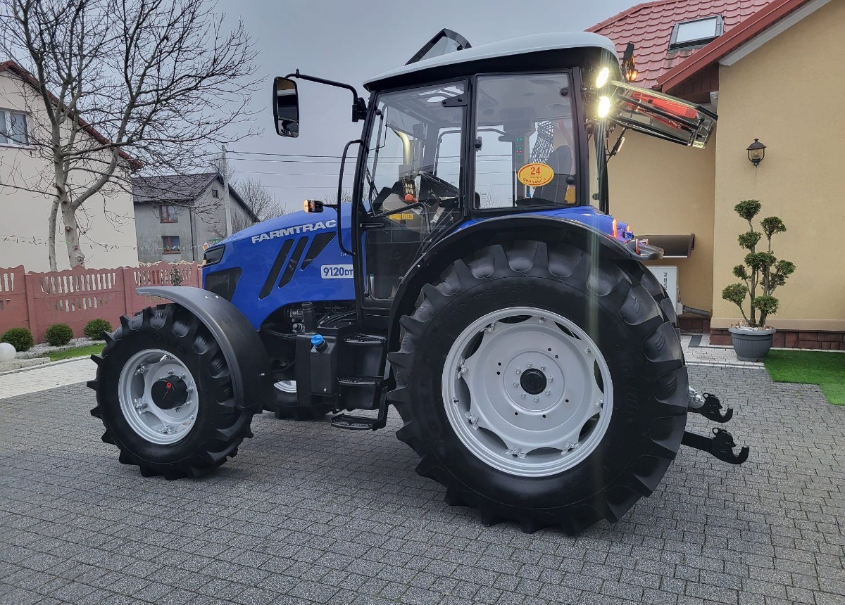 新的 拖拉机 Farmtrac 9120 DTV Stan Fabrycznie Nowy：图18