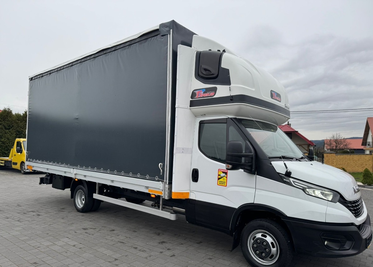 Iveco 50C18 DMC 3500kg. 15 europalet Salonowy I właściciel Iveco 3.0180ps 350kg. Salonowe Serwisowane - 侧帘货车:图2 Iveco 50C18 DMC 3500kg. 15 europalet Salonowy I właściciel Iveco 3.0180ps 350kg. Salonowe Serwisowane - 侧帘货车:图2