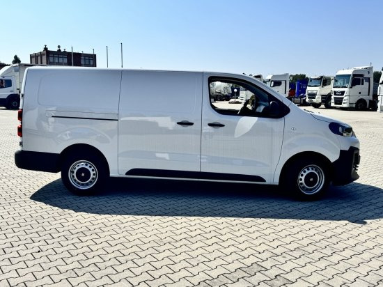 Fiat Scudo M BlueDHi 120 6-Gang - 无侧窗厢式货车:图5 Fiat Scudo M BlueDHi 120 6-Gang - 无侧窗厢式货车:图5