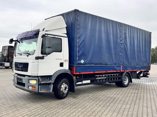 MAN TGM 12.250 4x2 BL D0836LFL63 - 侧帘卡车:图4 MAN TGM 12.250 4x2 BL D0836LFL63 - 侧帘卡车:图4