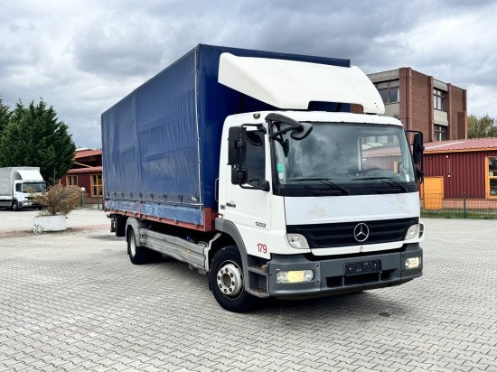 Mercedes-Benz Atego 1222 L Euro 4 - 侧帘卡车:图1 Mercedes-Benz Atego 1222 L Euro 4 - 侧帘卡车:图1