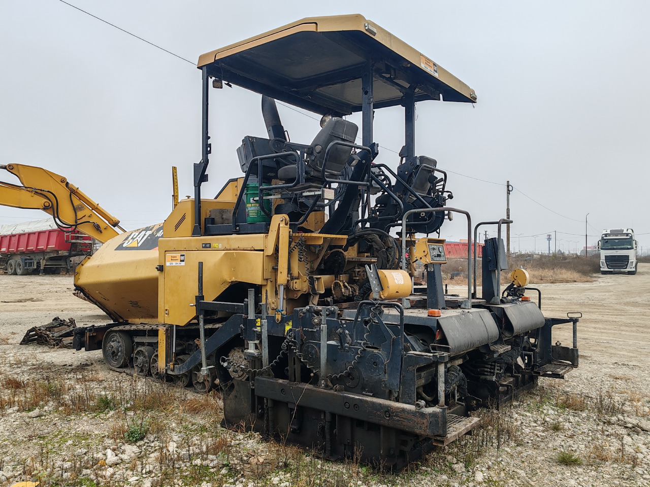 Caterpillar AP555E - 沥青洒布车:图3 Caterpillar AP555E - 沥青洒布车:图3