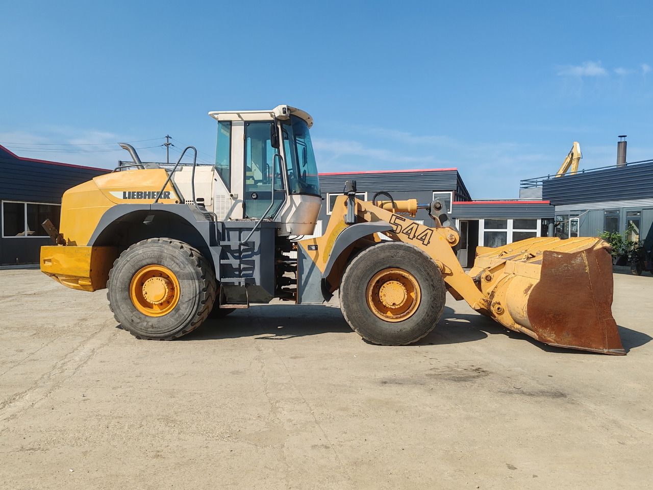 Liebherr 544 Incarcator Frontal Vola - 轮式装载机:图3 Liebherr 544 Incarcator Frontal Vola - 轮式装载机:图3