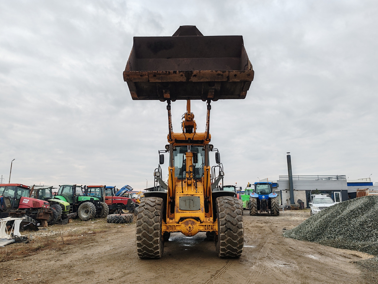 Liebherr L576 2plus2 - 轮式装载机:图2 Liebherr L576 2plus2 - 轮式装载机:图2