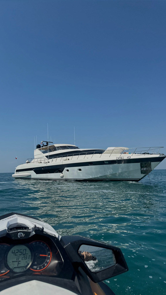 Mangusta 107 Sport 107 Sport (Overmarine) - 其他机械:图1 Mangusta 107 Sport 107 Sport (Overmarine) - 其他机械:图1