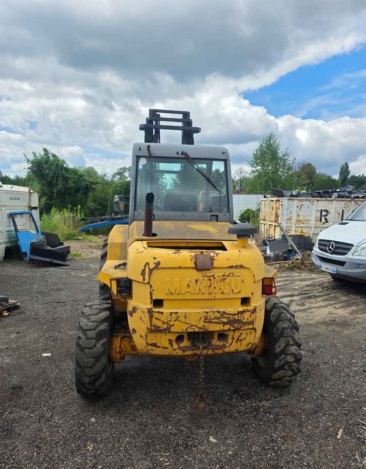 Manitou M26.4 Terenowy 4x4 5,5m - 越野叉车:图4 Manitou M26.4 Terenowy 4x4 5,5m - 越野叉车:图4