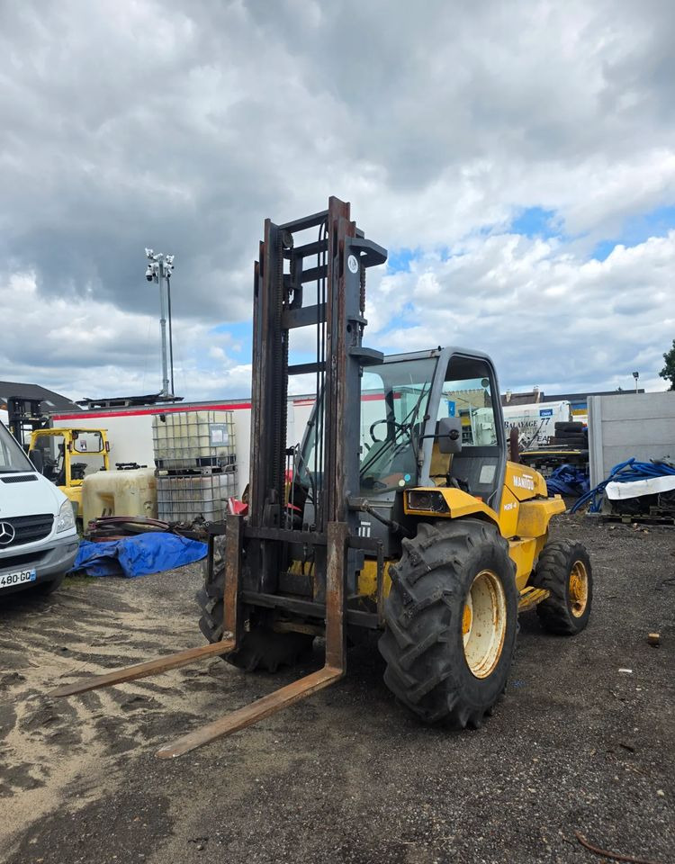 Manitou M26.4 Terenowy 4x4 5,5m - 越野叉车:图2 Manitou M26.4 Terenowy 4x4 5,5m - 越野叉车:图2